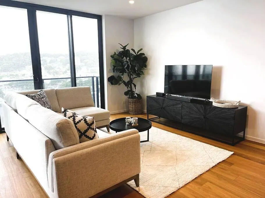 Burleigh Beach 1 Bed Top Location Gold Coast