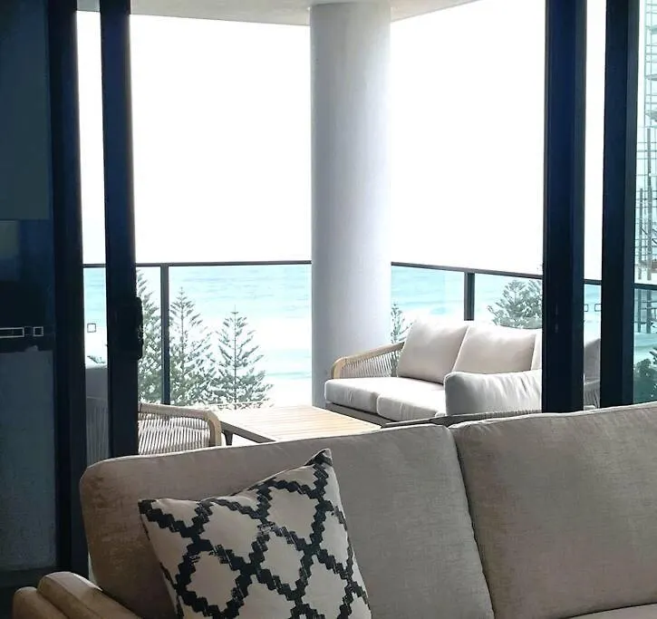 Burleigh Beach 1 Bed Top Location Gold Coast